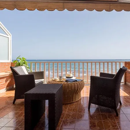 With Terrace On The Beachfront. * Salinetas